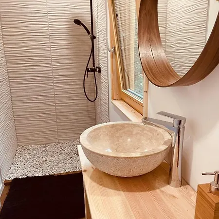 Boutique Glamping Divja Divine Villa Zgornja Korena Exterior photo