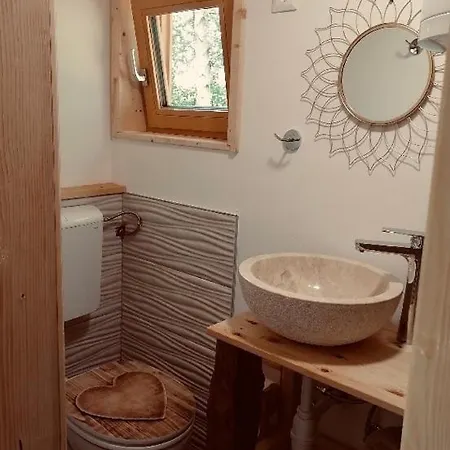 Boutique Glamping Divja Divine Villa Zgornja Korena Exterior photo
