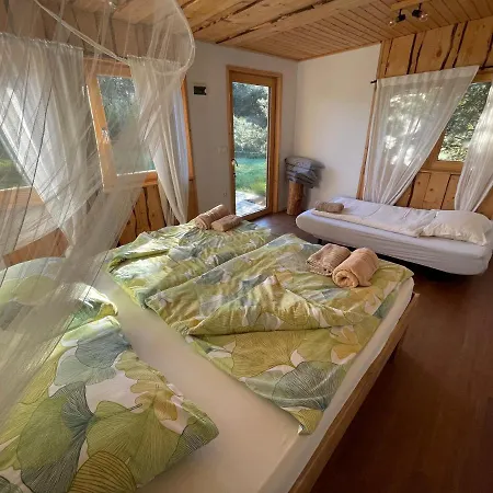 Boutique Glamping Divja Divine Villa Zgornja Korena Exterior photo
